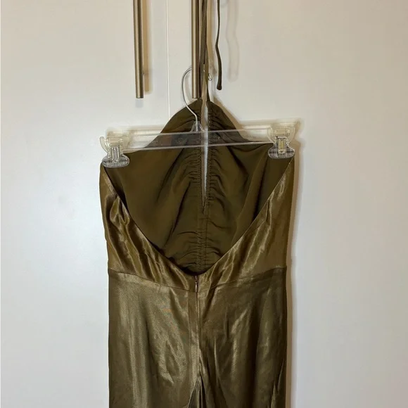 NWT Shona Joy Olive Green Satin Halter Dress - threedaughtersproperties.com NWT Shona Joy Olive Green Satin Halter Dress - threedaughtersproperties.com